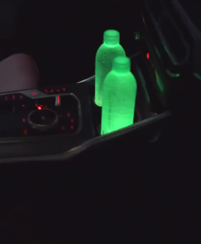 Încarcă clipul video: 